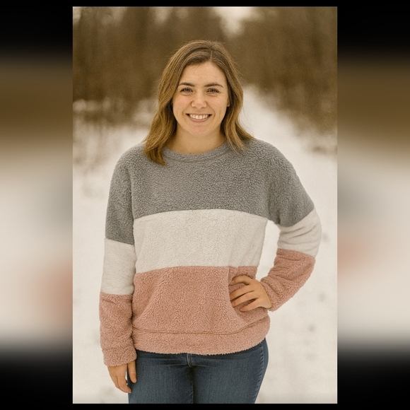NWOT Cozy Colorblock Sweater - Gray, White, and Pink-Size Medium - Picture 1 of 3
